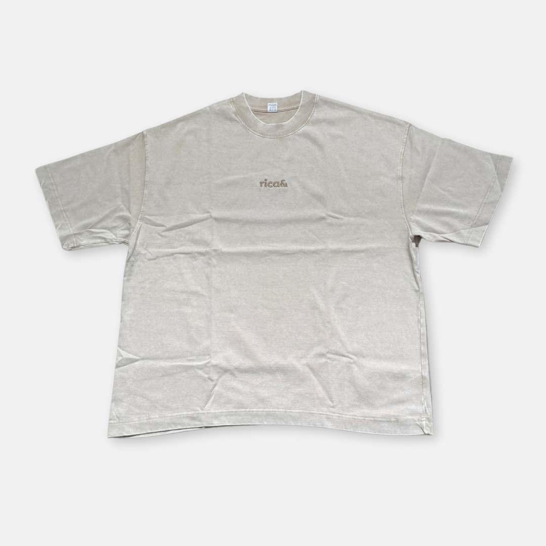 rica& oversized shirt (unisex)