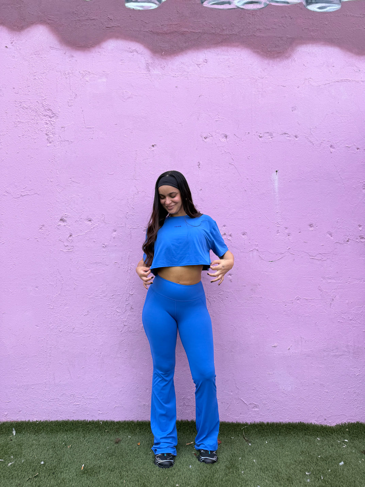 move crop top + legging blue