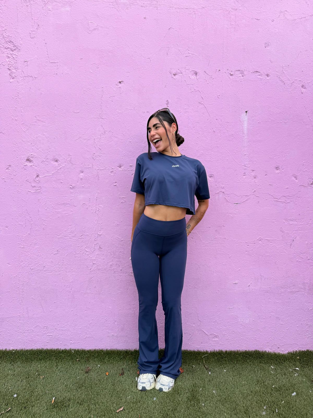 move crop top + legging dark blue