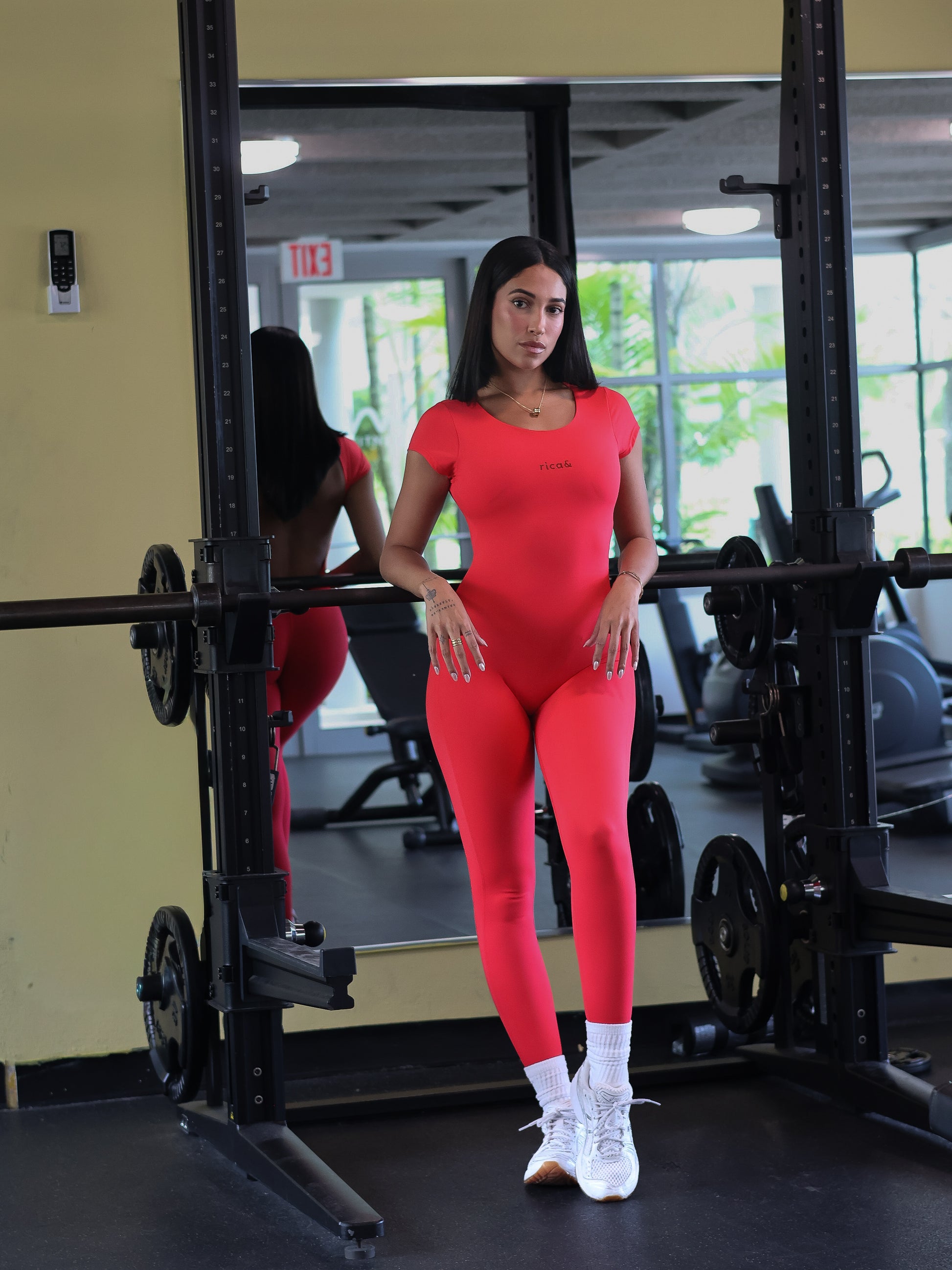 toda espalda jumpsuit red